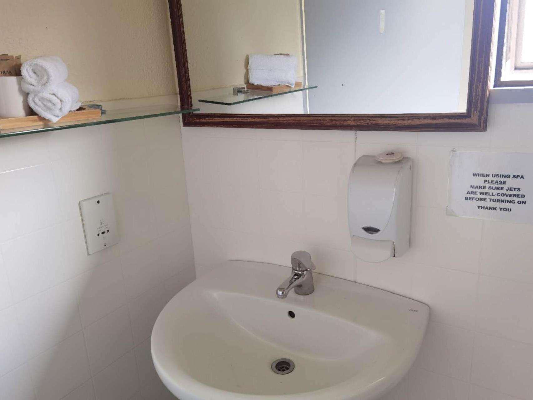 Cortez Motel Whakatane Bagian luar foto