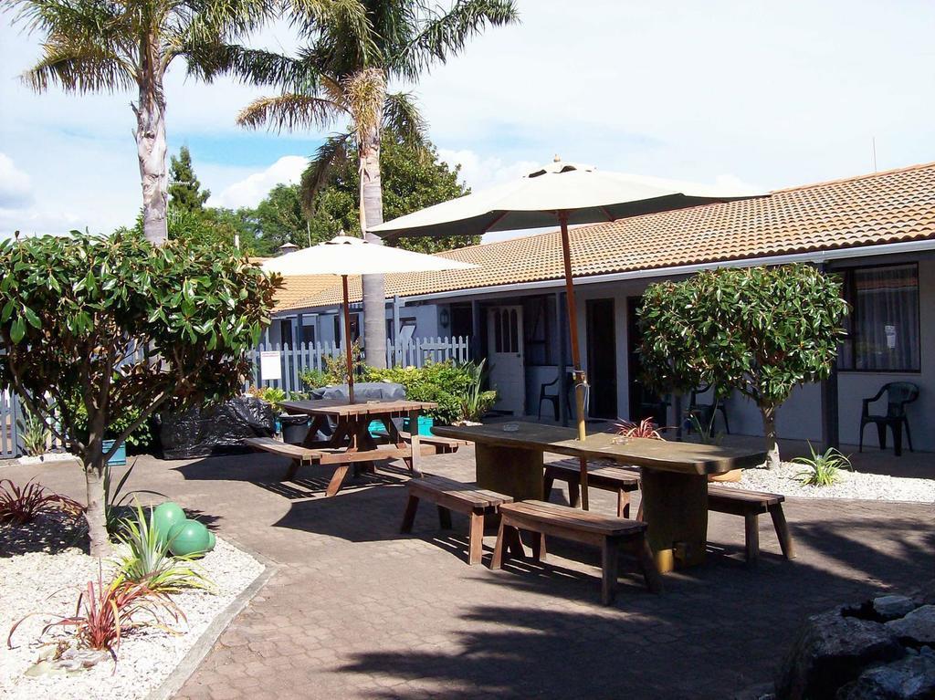 Cortez Motel Whakatane Bagian luar foto
